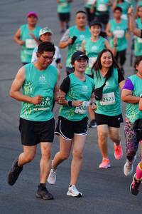 BIB: 2523, 274, 080
                            <button type="button" onclick="openModal(10518610)" class="btn btn-primary btn-sm float-right btn-popup" data-toggle="modal" data-target=".modal-high-quality">
                        <i class="fas fa-shopping-cart"></i> Add to Cart
                    </button>
                                            <button type="button" onclick="isThisMe(10518610, true)" class="btn btn-success btn-sm float-right btn-popup btn-isme hidden" data-toggle="tooltip" data-placement="bottom" title="นี่คือรูปของคุณใช่ไหม คลิกที่นี่เพื่อเอาเข้าอัลบั้ม">
                        <i class="fas fa-plus"></i> Add to album
                    </button>
                    <button type="button" onclick="isThisMe(10518610, false)" class="btn btn-warning btn-sm float-right btn-popup btn-isnotme hidden">
                        <i class="fas fa-ban"></i> Remove from album
                    </button>